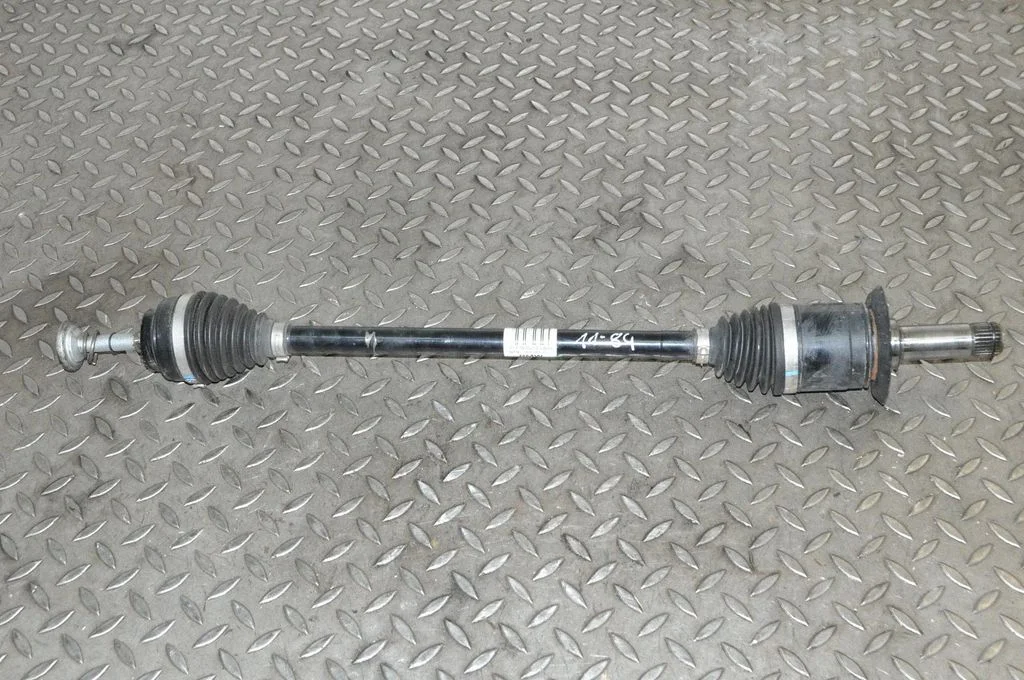 Aizmugurējā pusass 7646867