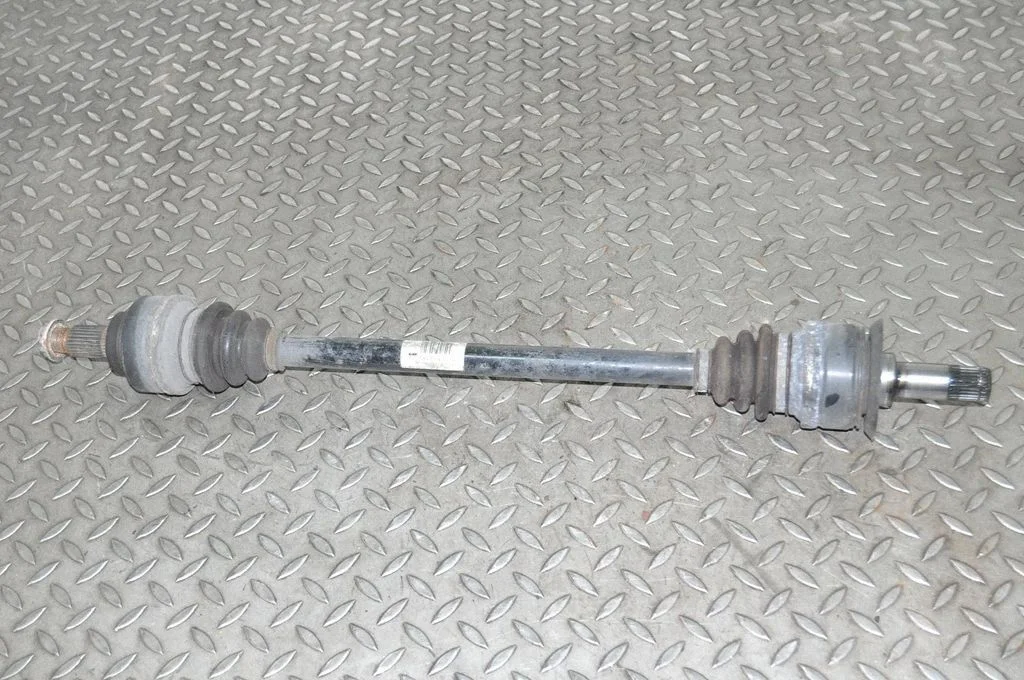 Rear driveshaft – BMW 3 Series F30 F35 F31 (2012-2018)