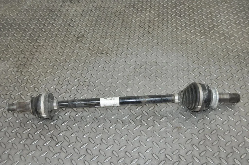 Aizmugurējā pusass HK834K139AA