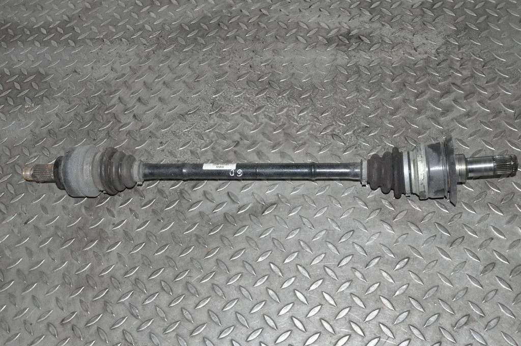 Rear driveshaft – BMW 4 Series F32 F33 (2013-2020)