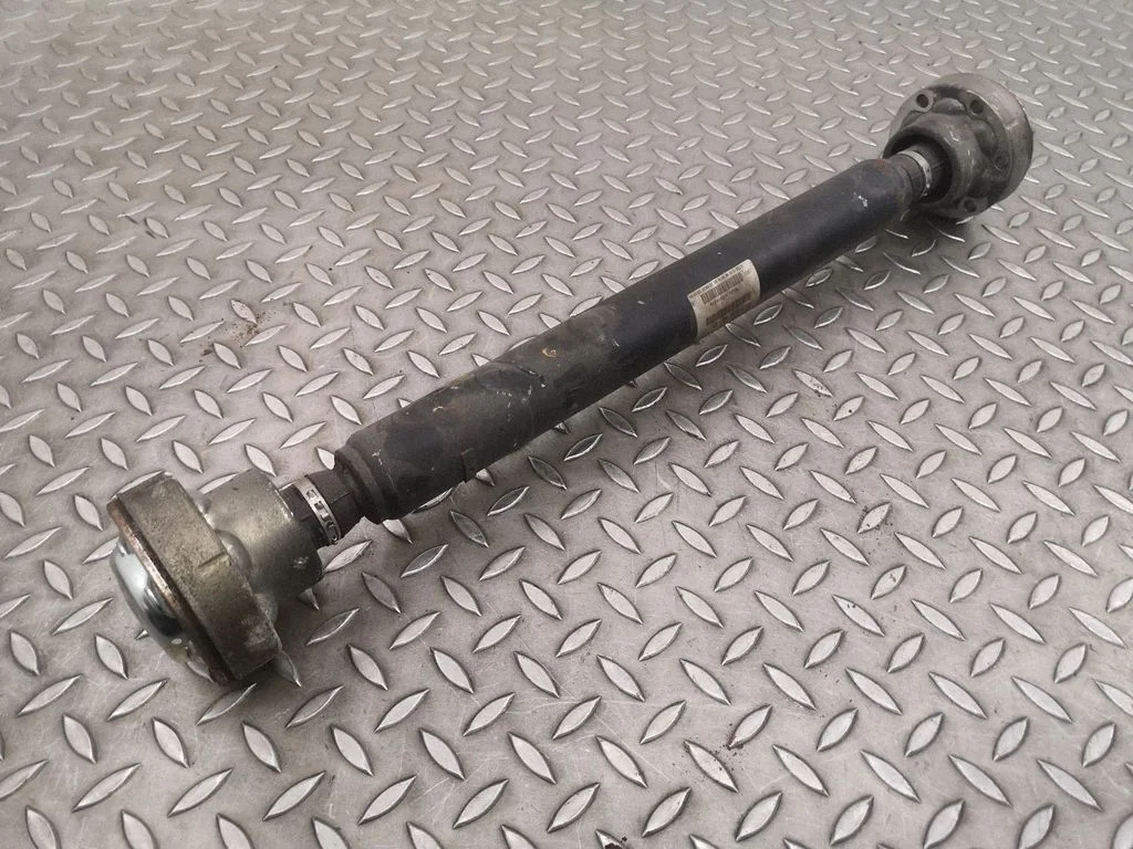 Front prop shaft 7L0521101D