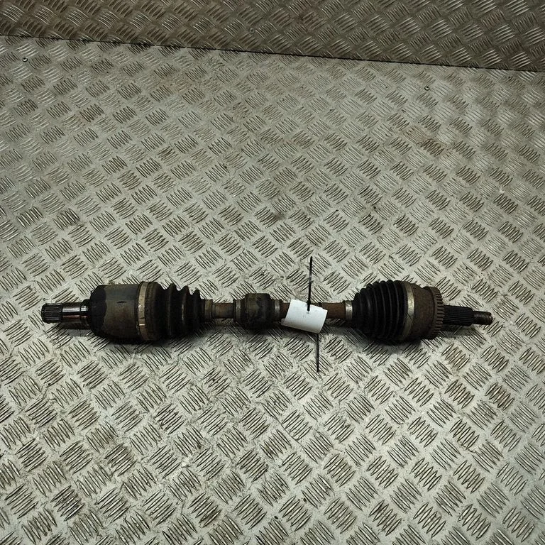 Priekšējā pusass 49500C2400