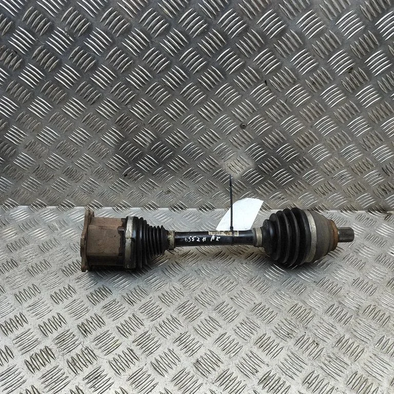 Priekšējā pusass 3AA407271A