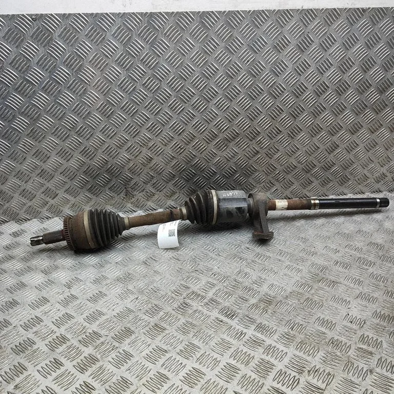 Priekšējā pusass 49560C5150