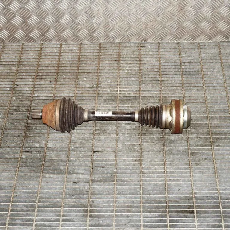 Priekšējā pusass 1K0407271EE