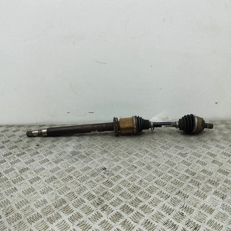 Priekšējā pusass 31367905