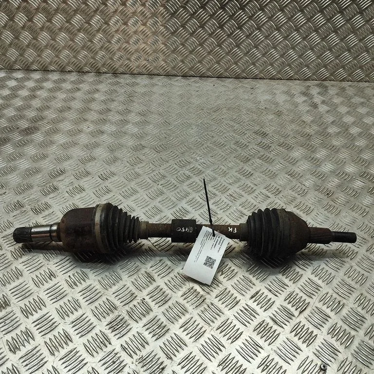 Front driveshaft 68193905AA