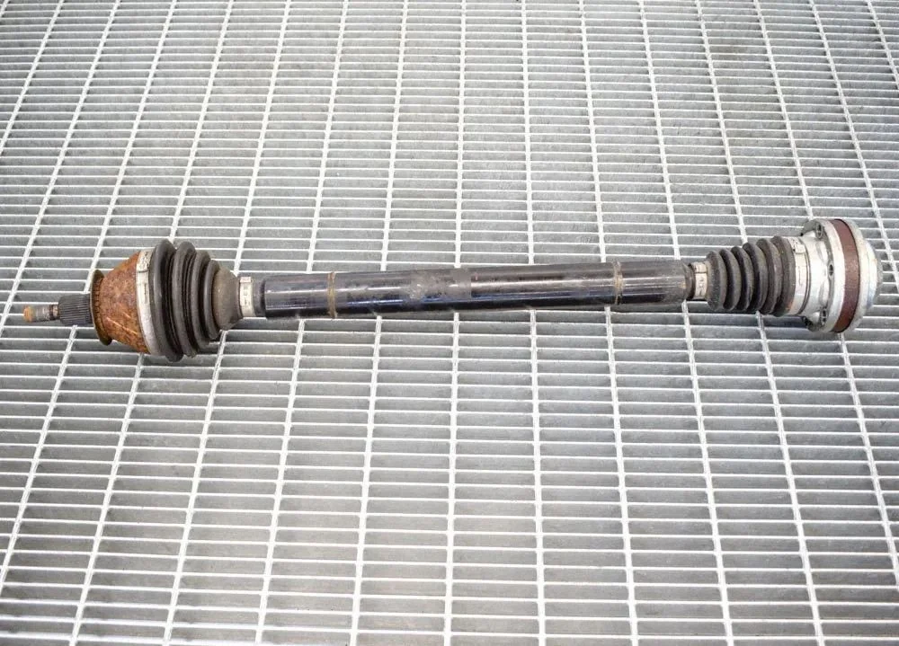 Priekšējā pusass 6Q0407623E