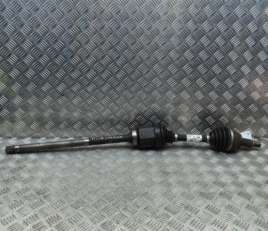 Priekšējā pusass BJ323B436CA