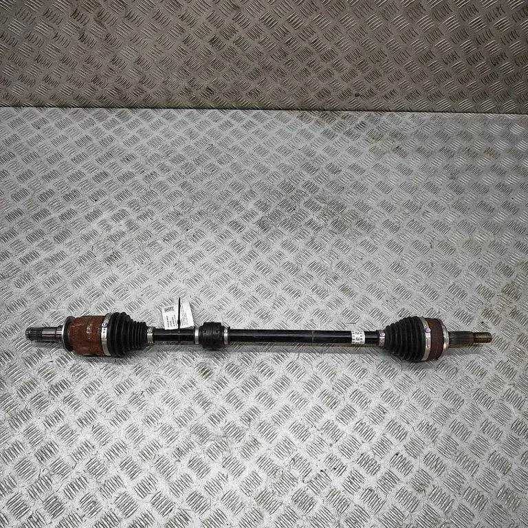Front driveshaft – Toyota Yaris Cross (2020-)