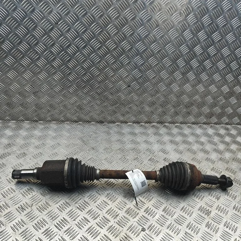 Priekšējā pusass BK213B437AE
