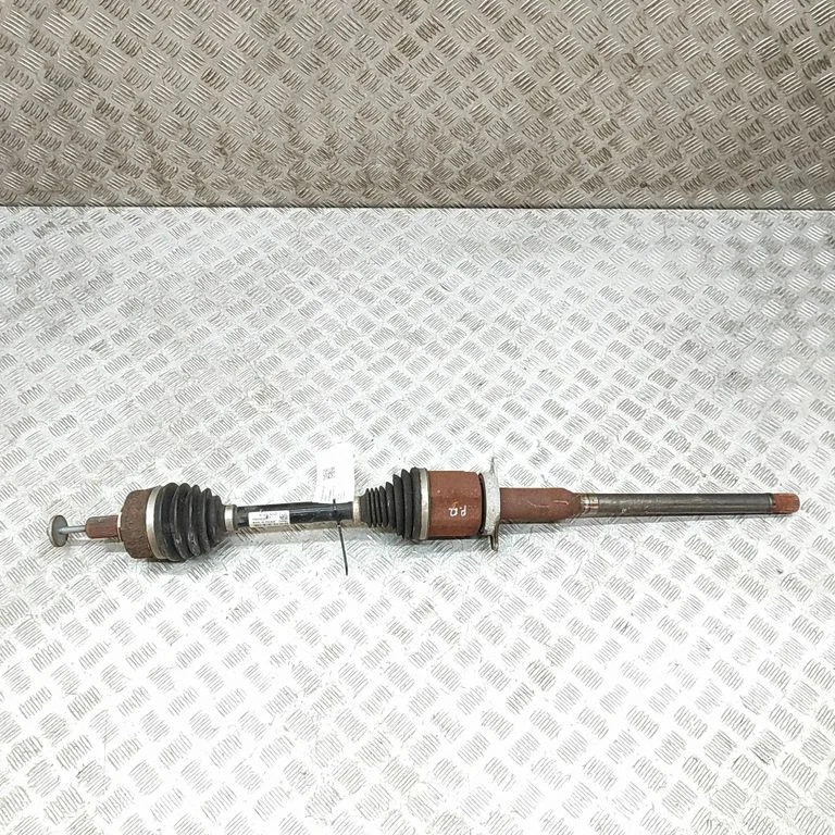 Front driveshaft 32240323