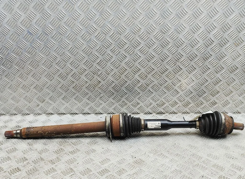 Front driveshaft 31325111