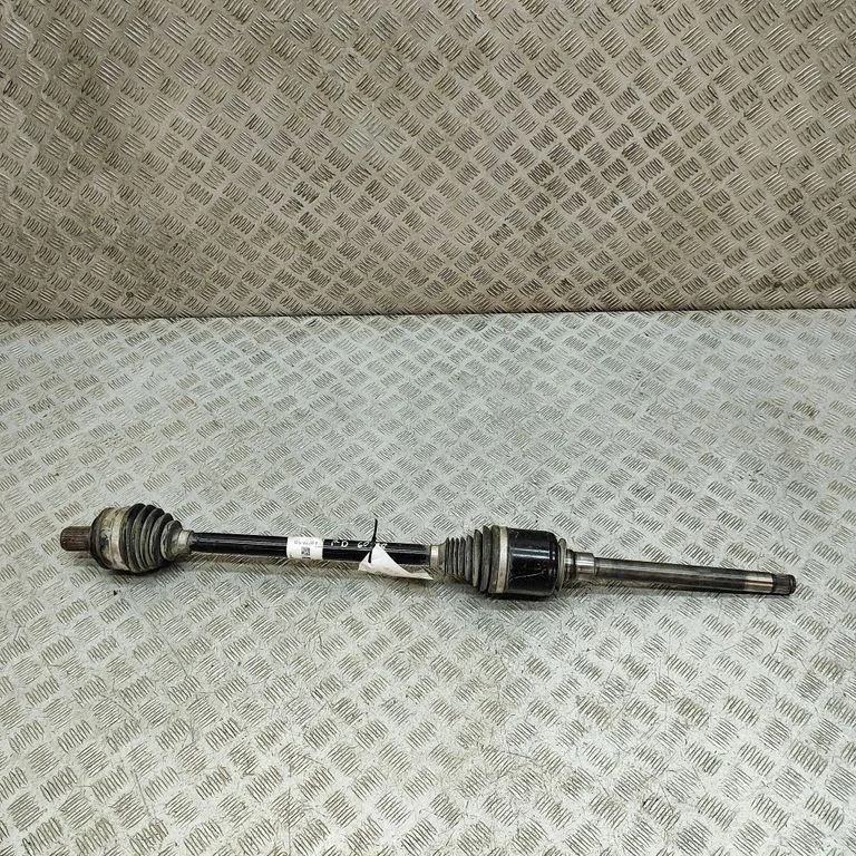 Priekšējā pusass A1673301301
