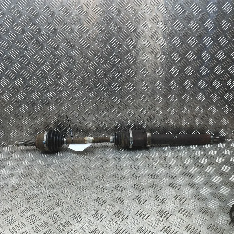 Priekšējā pusass CV173B436BD