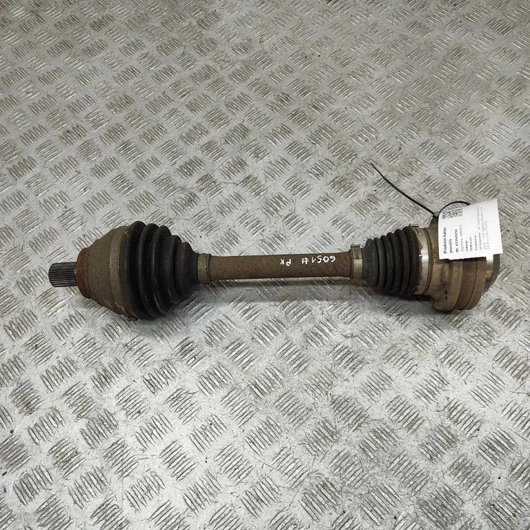 Priekšējā pusass 3Q0407271N