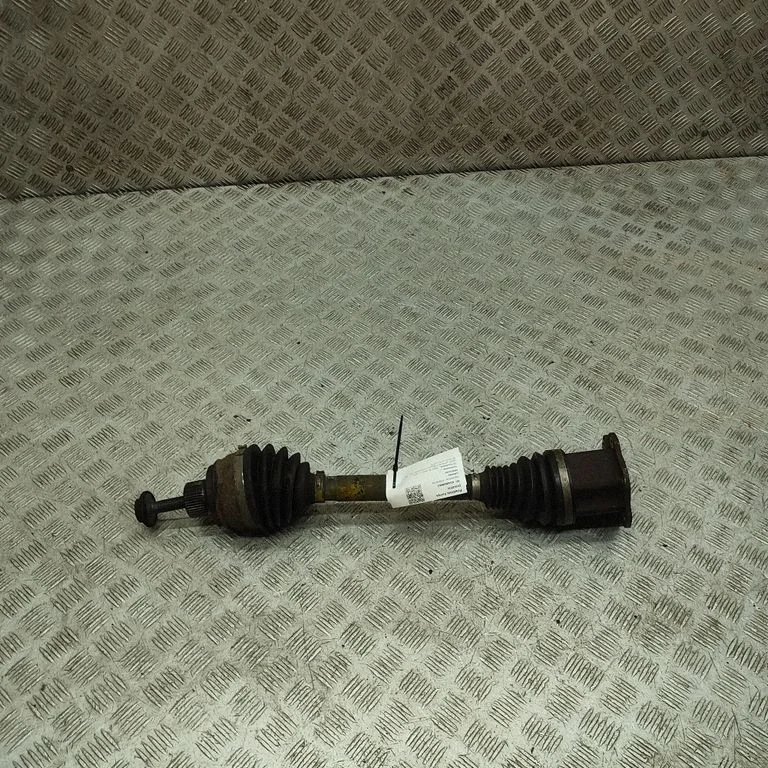Priekšējā pusass 4G0407271F