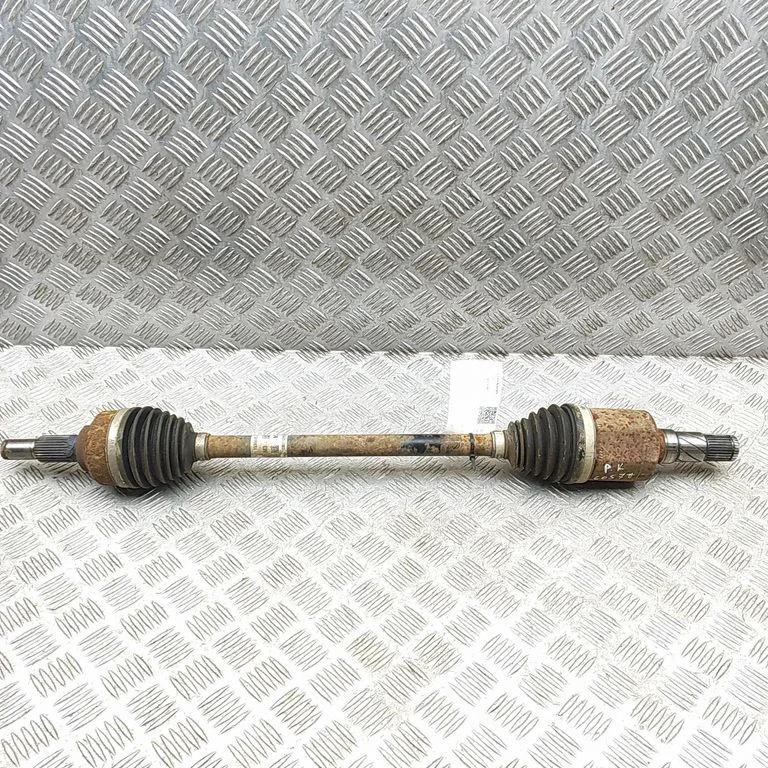 Front driveshaft 153667000B
