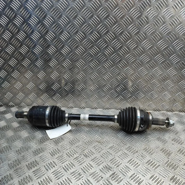 Front driveshaft 49500P4900
