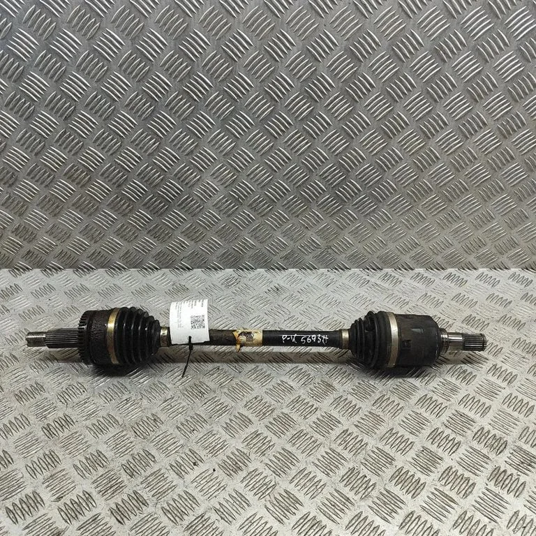 Priekšējā pusass 49500D7690