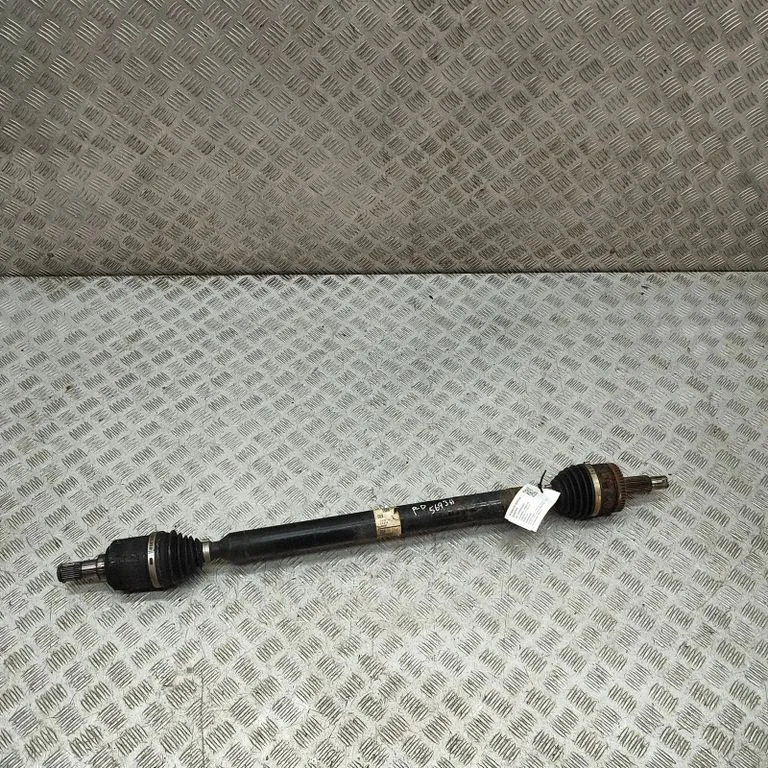 Priekšējā pusass 49501D7690