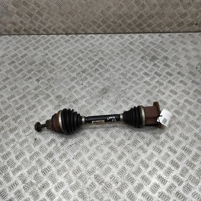 Priekšējā pusass 8K0407271Q