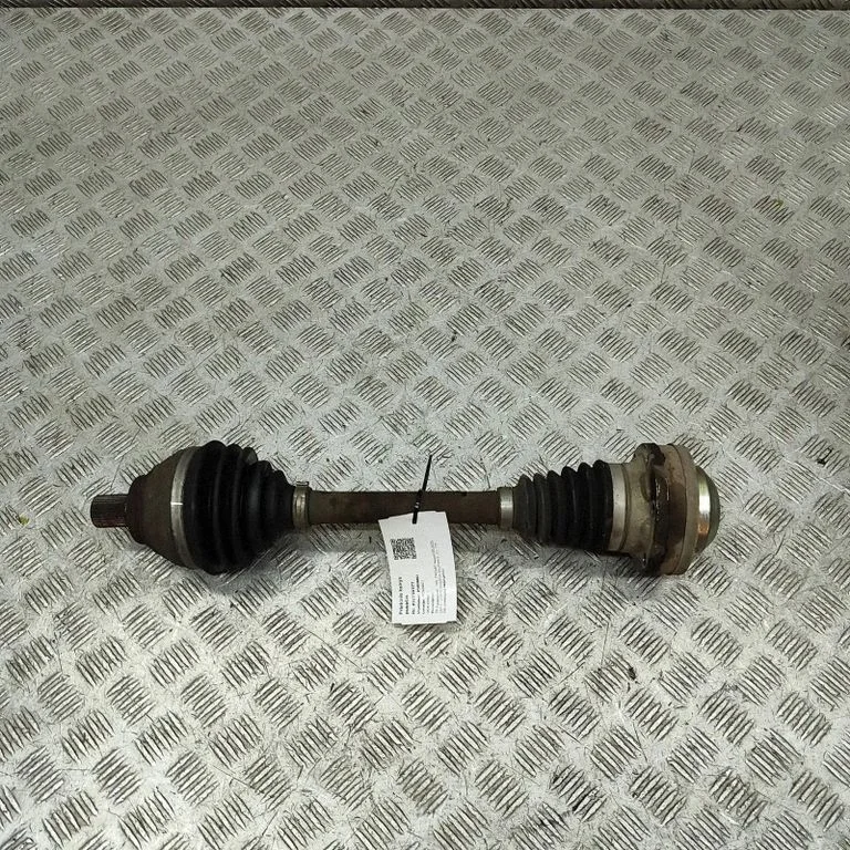 Front driveshaft 3Q0407271N