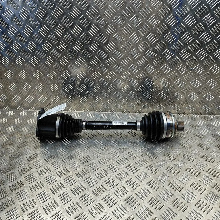 Front driveshaft 4M0407271AD – Audi RS Q8 (2019-)