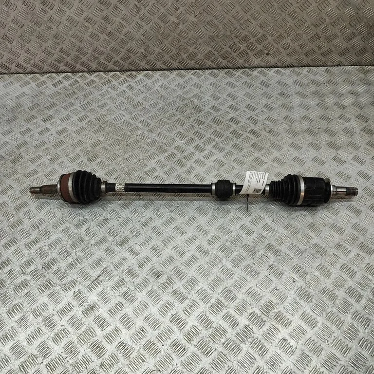 Front driveshaft – Toyota Yaris Cross (2020-)