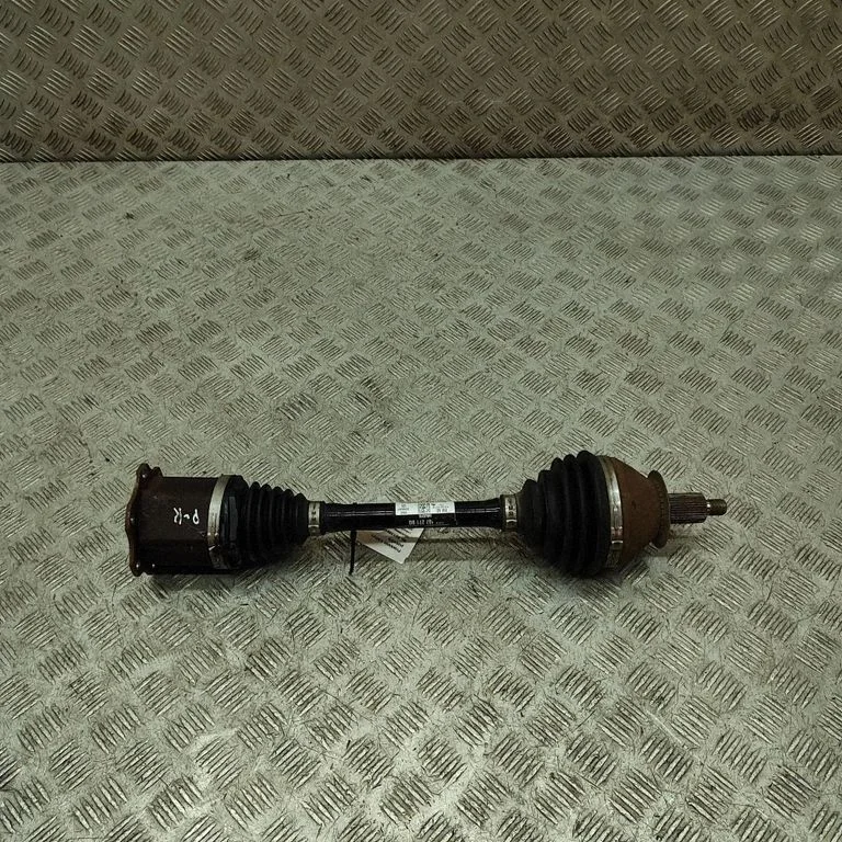 Priekšējā pusass 2Q0407271BQ
