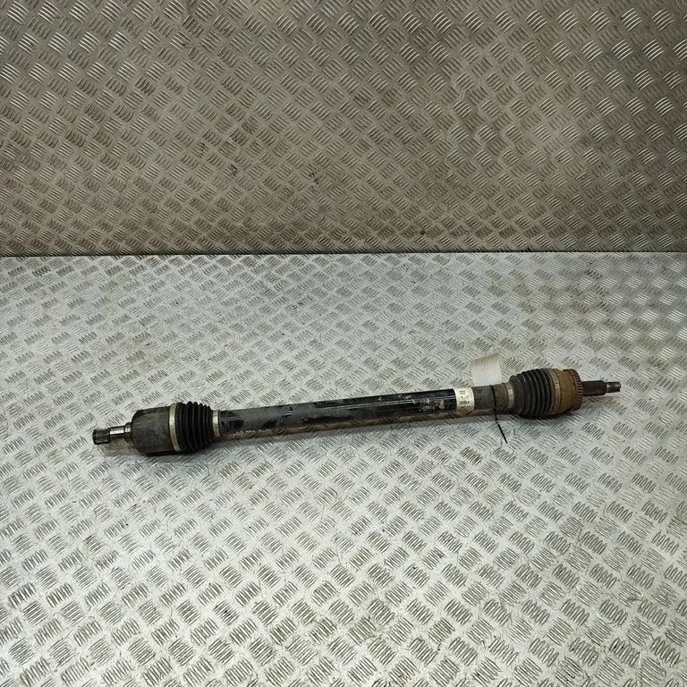 Priekšējā pusass 49501D4850