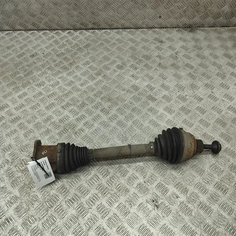 Priekšējā pusass 4G0407271F