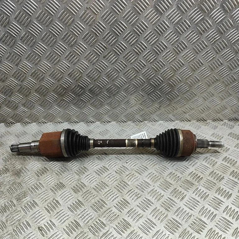 Priekšējā pusass LX673B437FA
