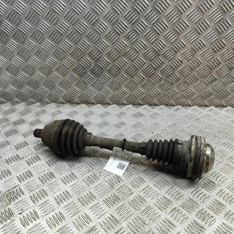 Front driveshaft 7N0407763