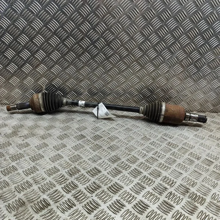 Priekšējā pusass 104411900D