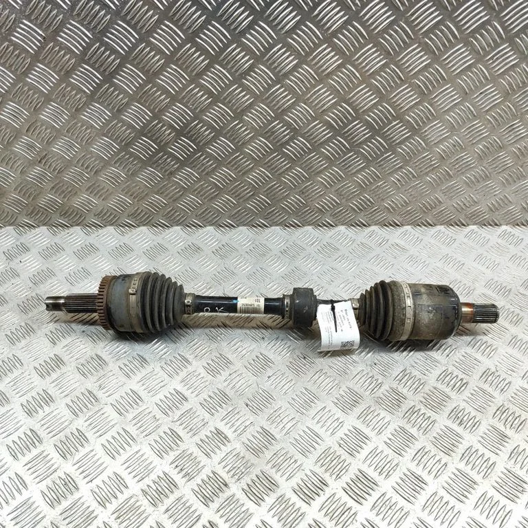 Priekšējā pusass 49500D9010