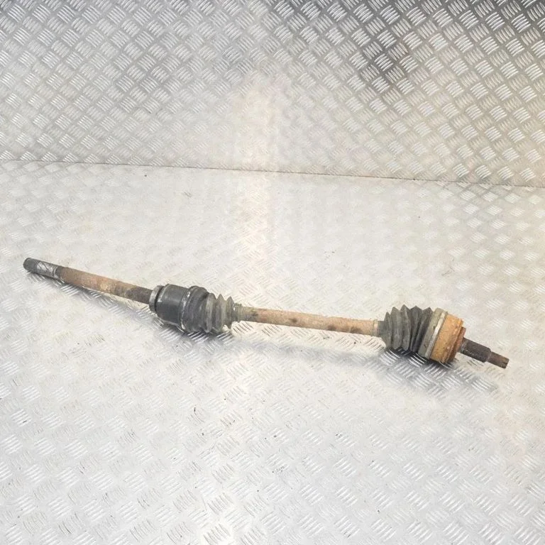 Front driveshaft – right