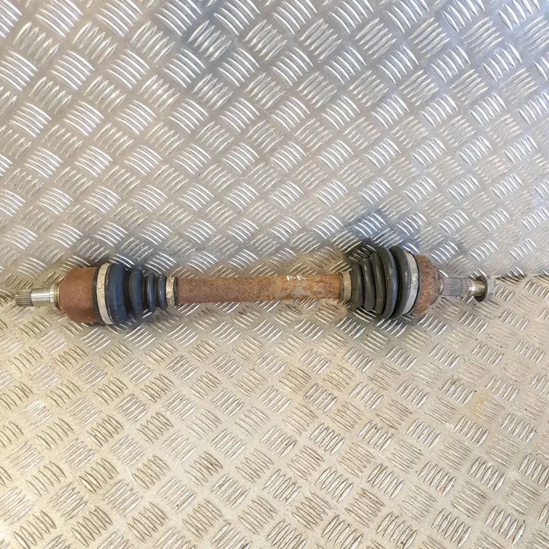Front driveshaft – left