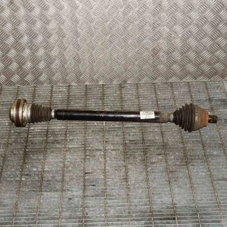 Priekšējā pusass 1K0407272RB