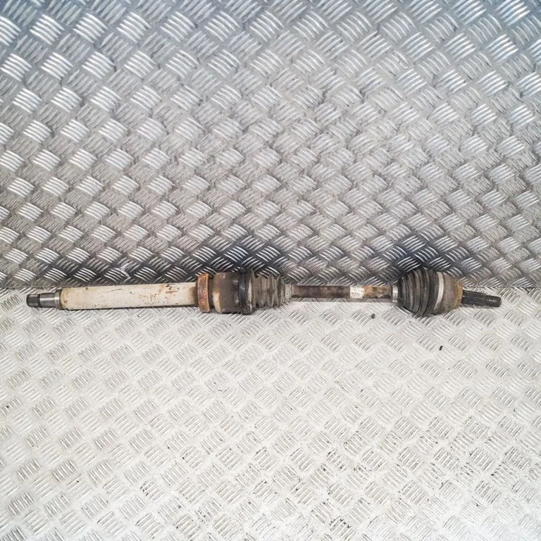 Półoś przednia 8V513B436CB