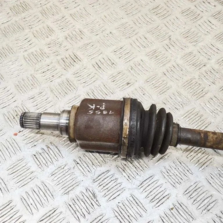 Front driveshaft – Ford Fusion (2002-2005), left
