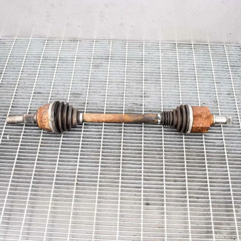Front driveshaft – left