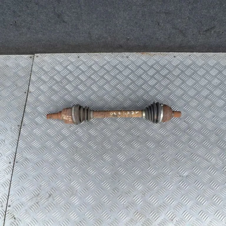 Front driveshaft – Volvo C30 (2007-2010), left