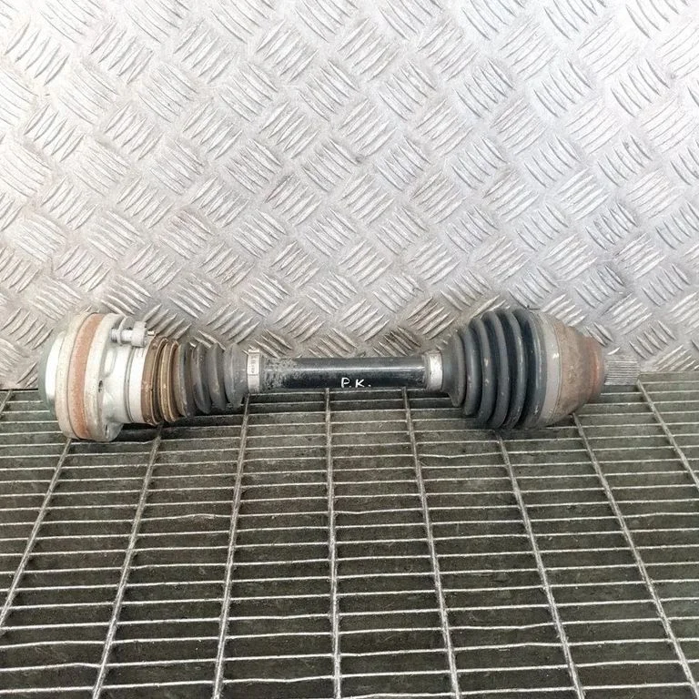 Front driveshaft – Volkswagen e-Golf (2014-)