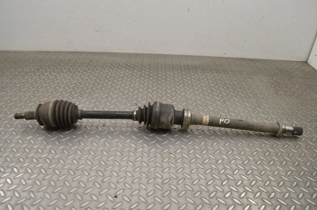 Front driveshaft – right