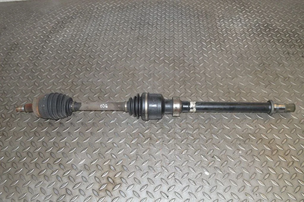 Front driveshaft – right