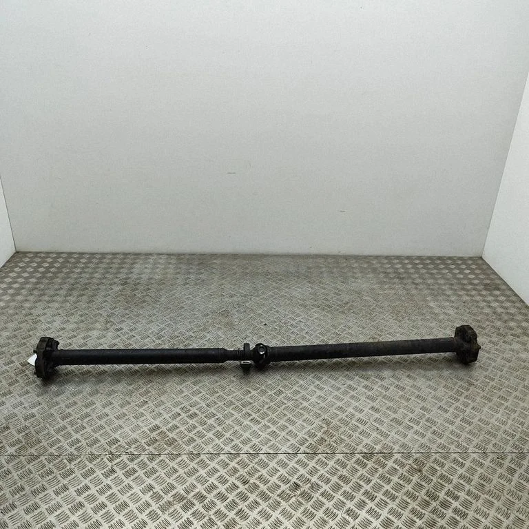 Vidējais kardāns A2134102002