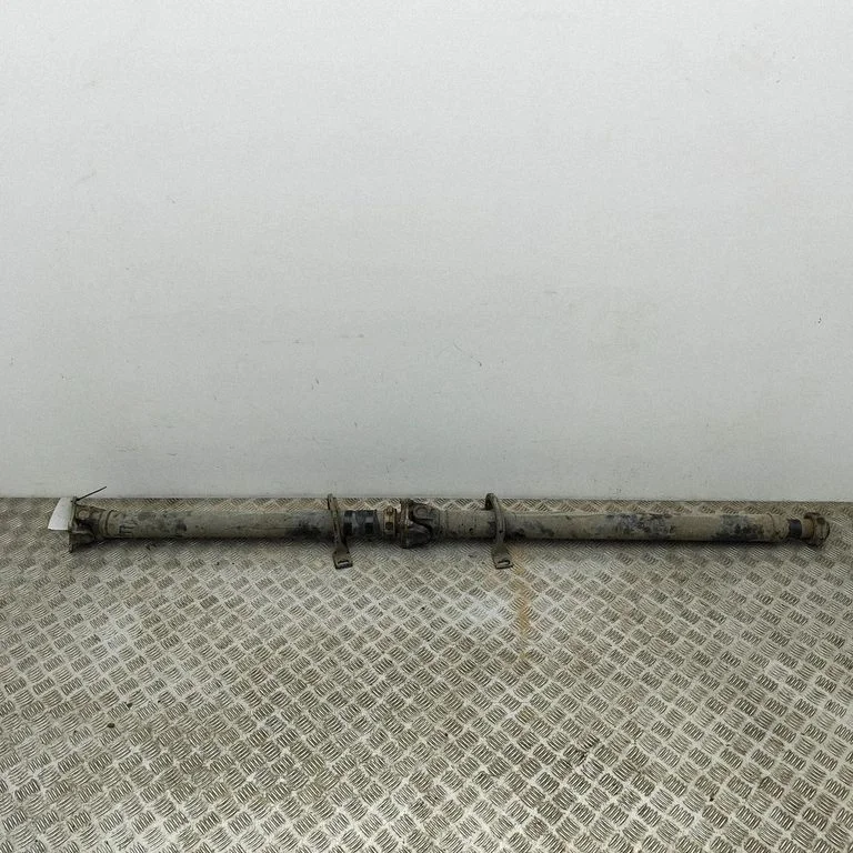 Vidējais kardāns A9064107816