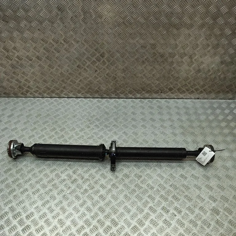 Middle center prop shaft GX534365AA