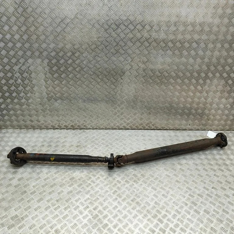 Middle center prop shaft – Mercedes-Benz 280 560 W126 (1981-1991)